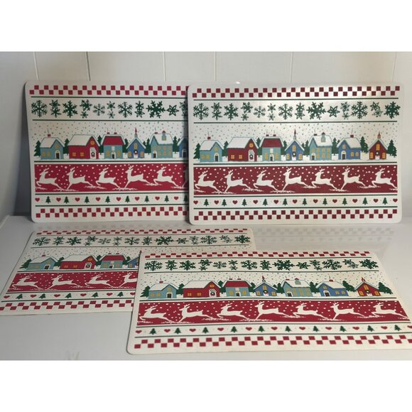 VTG Christmas Village Holiday Placemats 17.5"x11" Set of 4 Festive Kitchen Decor - Picture 1 of 7